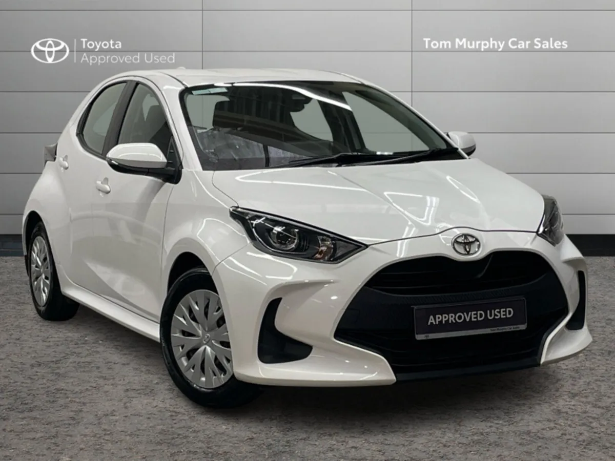 Toyota Yaris YARIS 1.0 AURA - Image 1