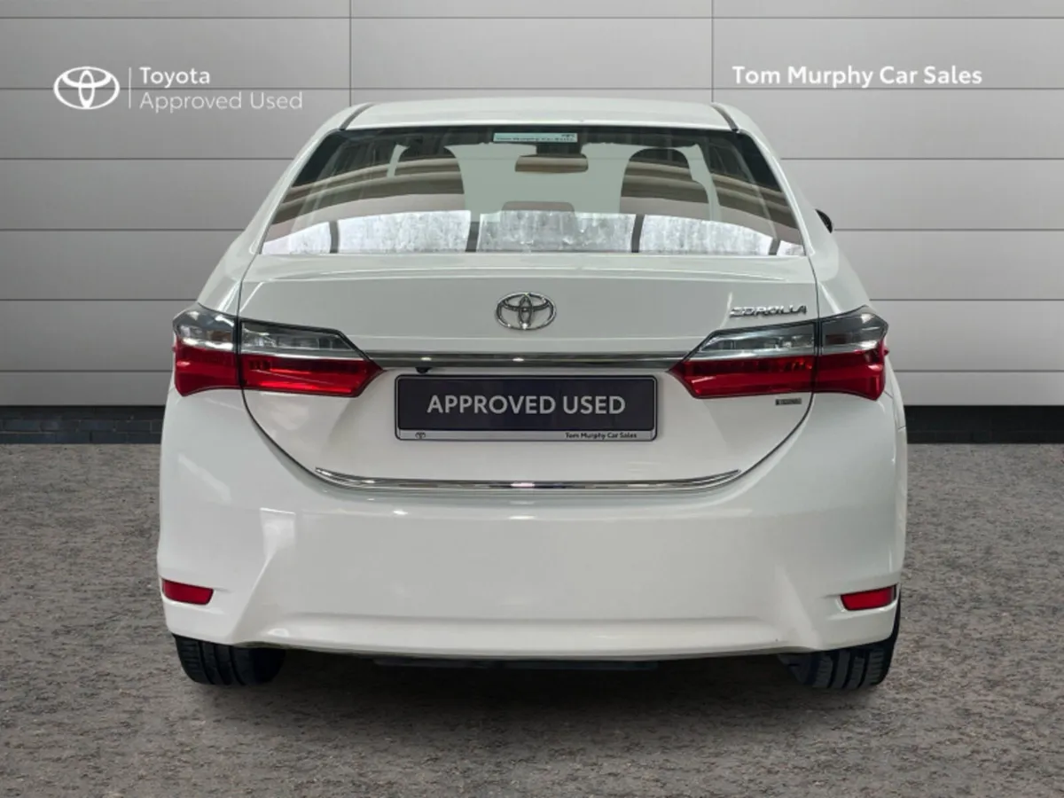Toyota Corolla COROLLA 1.4 D4D LUNA - Image 4