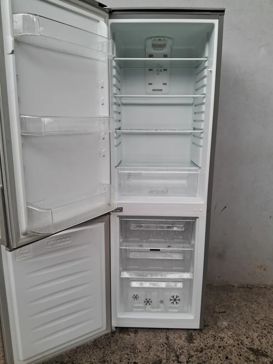FRIDGE AND FREEZER - Image 3