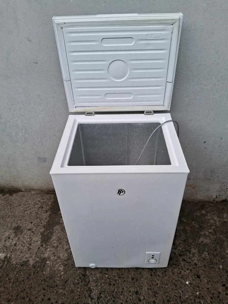 CHEST FREEZER FOR SALE - Image 1