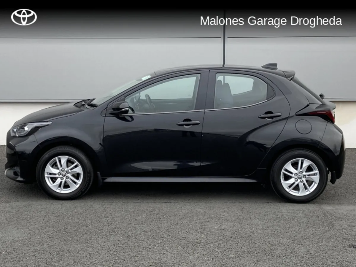 Toyota Yaris 1.5 Hybrid Luna Call Now : 041 980 24 - Image 3
