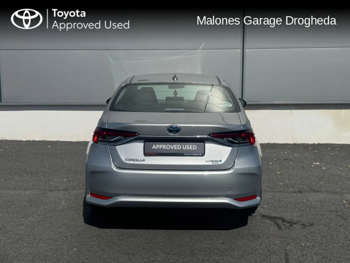 Toyota Corolla 1.8 Hybrid *140hp* Luna Call Now : - Image 4