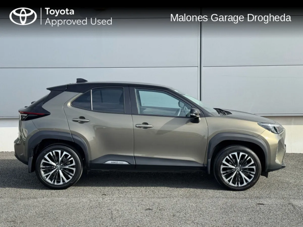 Toyota Yaris Cross 1.5 Hybrid Sol Call Now: 041 98 - Image 3
