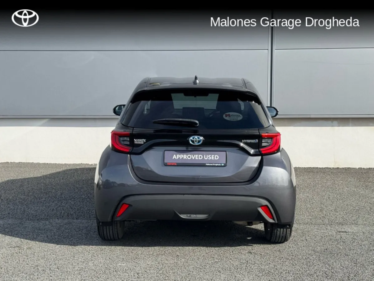 Toyota Yaris 1.5 Hybrid Luna Sport Call Now 041 98 - Image 4