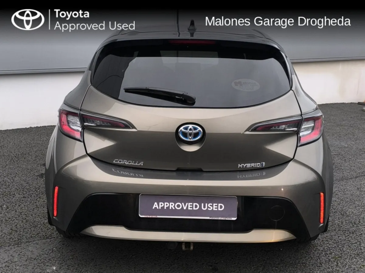 Toyota Corolla 1.8 Hybrid Luna Sport Call Now: 041 - Image 4
