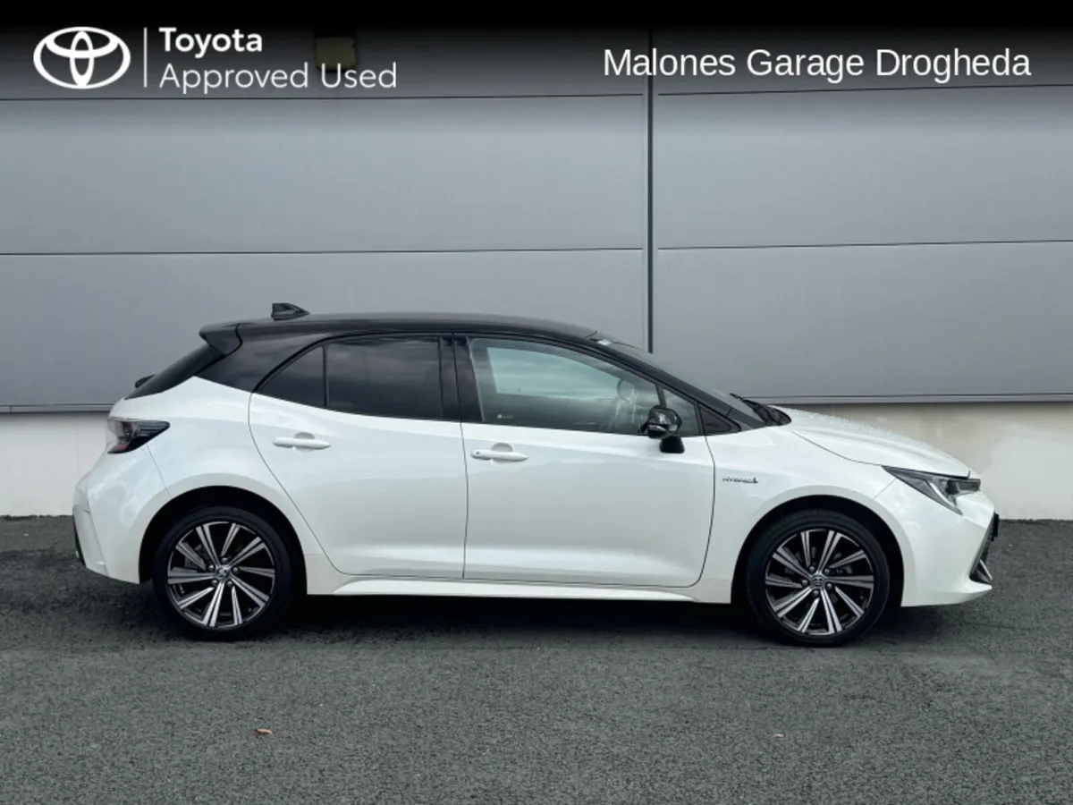 Toyota Corolla 1.8 Hybrid Luna Sport Call Now: 041 - Image 3