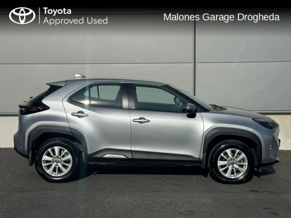 Toyota Yaris Cross 1.5 Hybrid Luna Call Now : 041 - Image 3