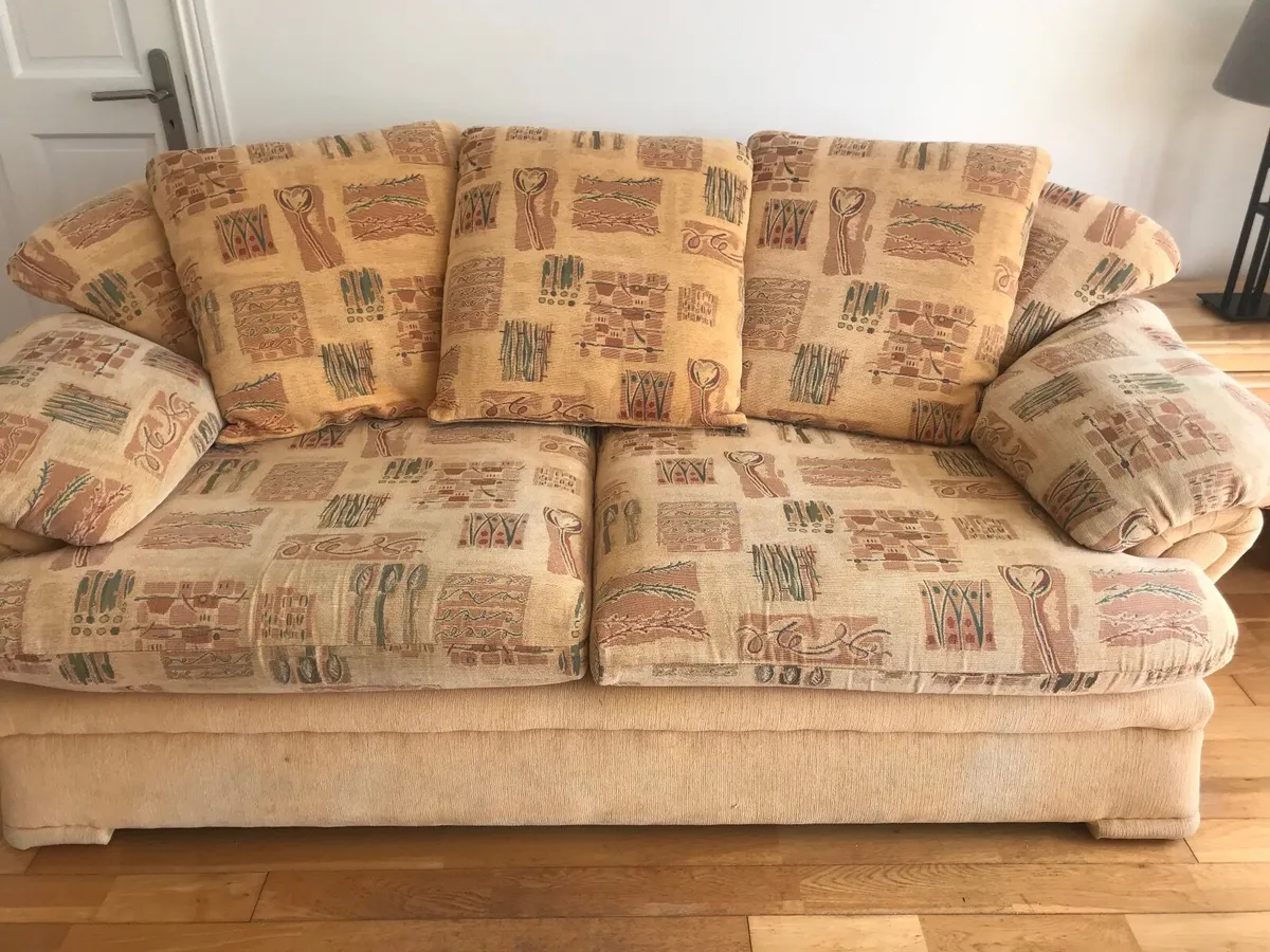 Sofa and 2 arm chairs - Image 1