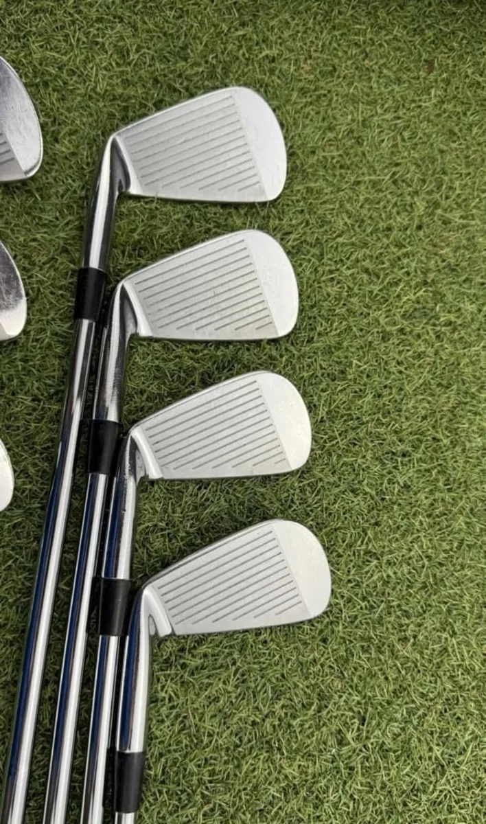 MIZUNO MP-4 IRONS / 4-PW / DYNAMIC GOLD S300 STIFF - Image 4