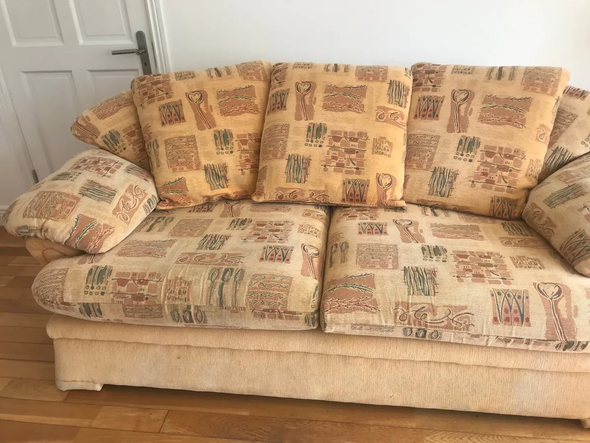 Sofa and 2 arm chairs - Image 4