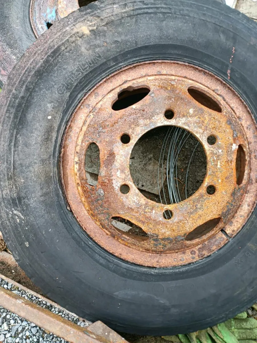 5/60/15 TRAILRE WHEELS L - Image 1