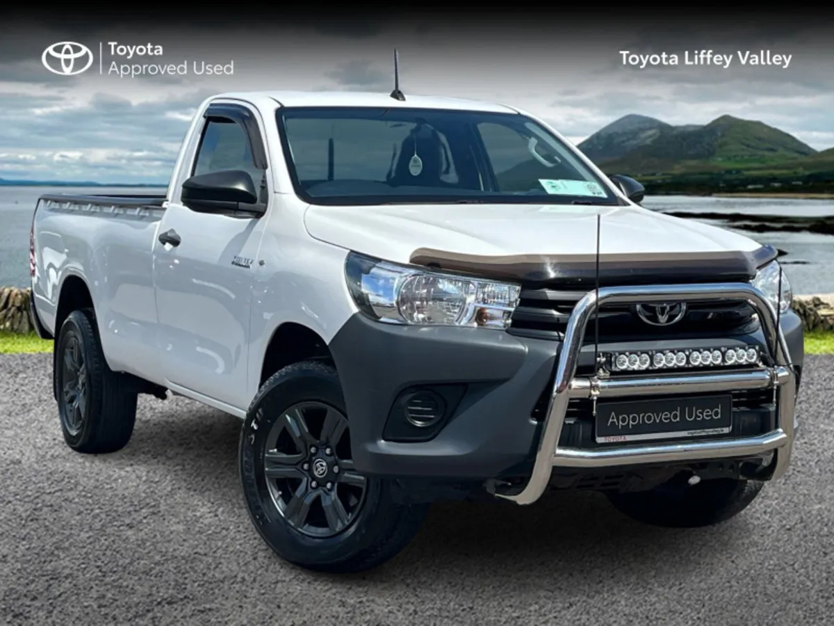 Toyota Hilux 2.4D-4D ACTIVE 4WD S/C 150 2 - Image 1