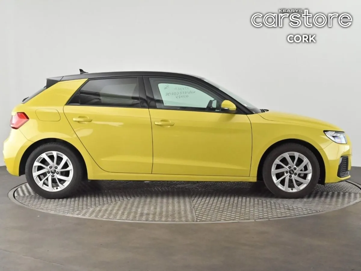 Audi A1 1.0 Tfsi S-tronic - Image 2