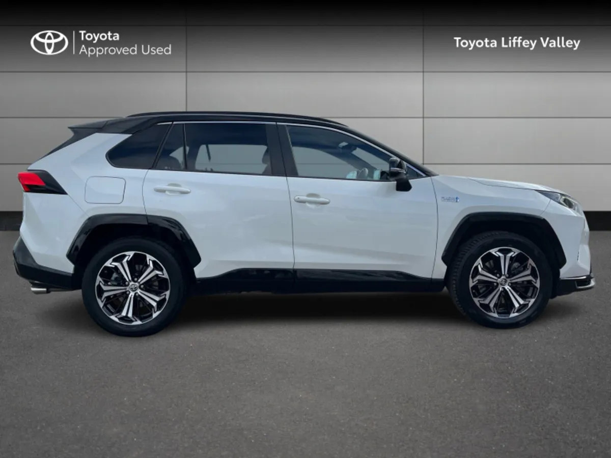 Toyota RAV4 RAV4 PLUG-IN HYBRID SPORT 4DR - Image 3