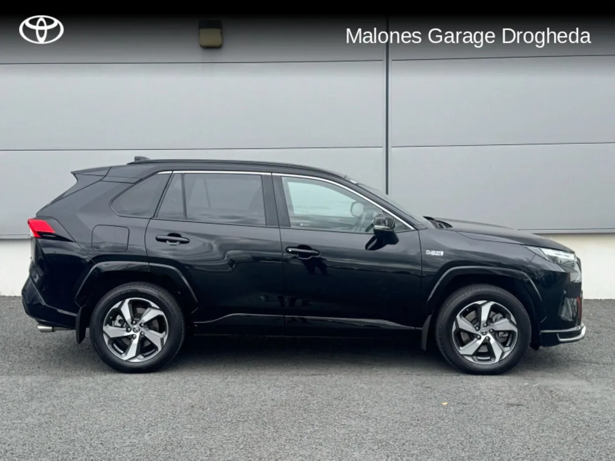 Toyota RAV4 2.5 Plug-In Hybrid AWD *306BHP* Call N - Image 3