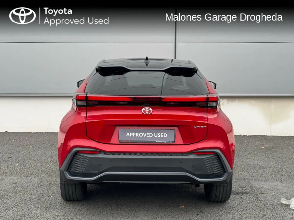 Toyota C-HR 2.0 Plug In Hybrid Sport Plus Call Now - Image 4