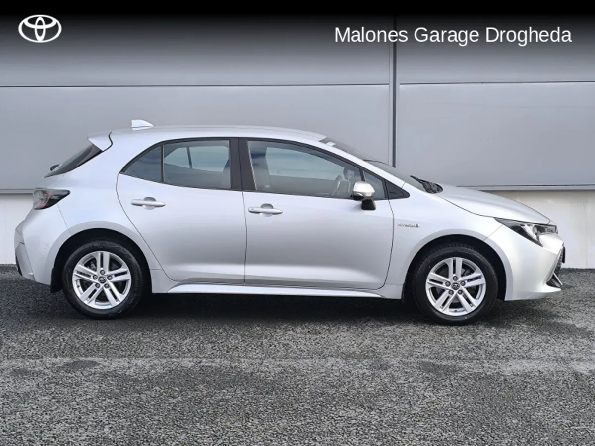 Toyota Corolla 1.8 Hybrid Luna Sport Call Now: 041 - Image 3