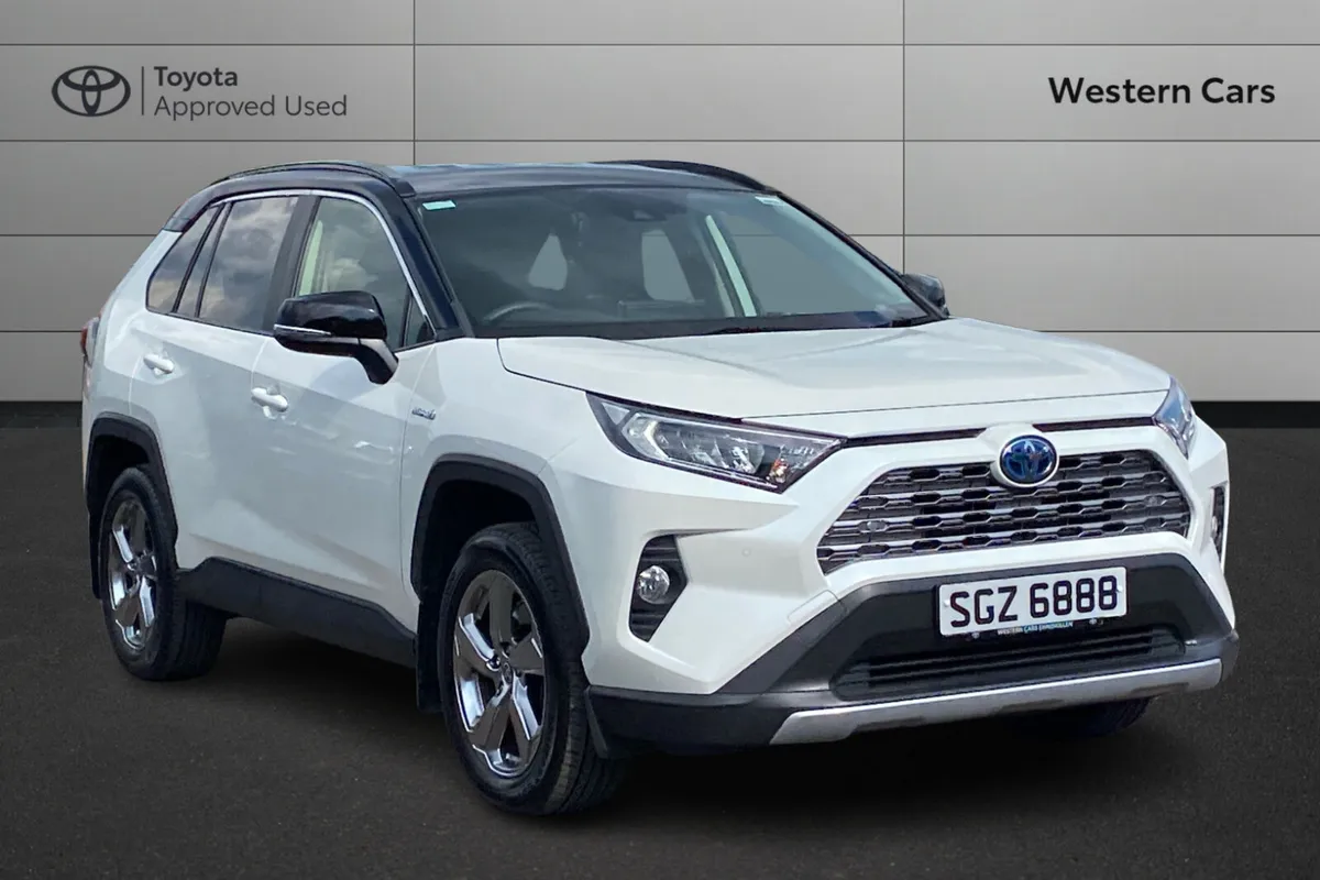 Toyota Hilux 2023 - Image 1