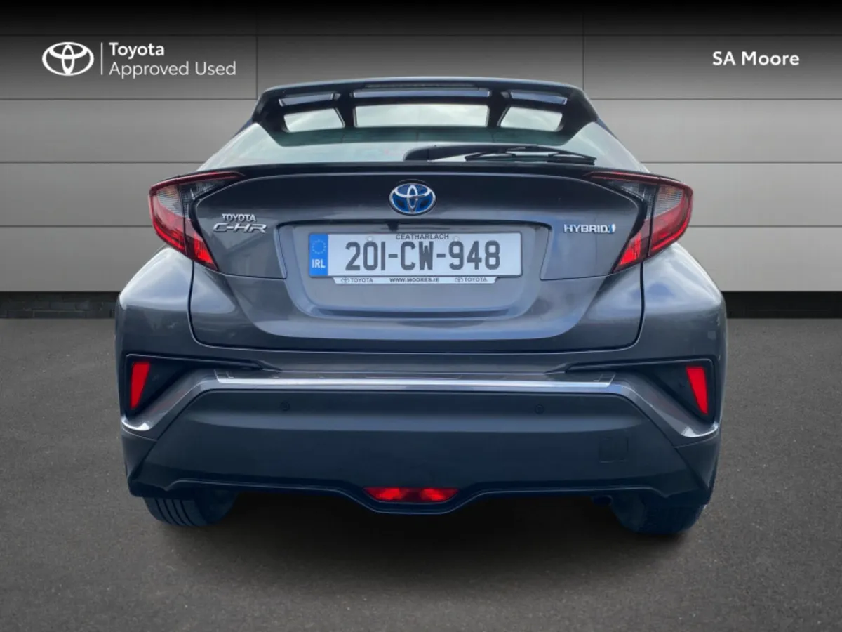 Toyota C-HR HYBRID HIGH SPEC ICON MODEL - Image 4