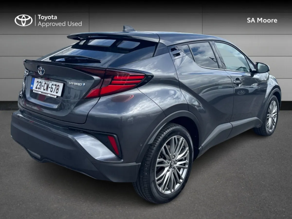 Toyota C-HR HYBRID SOL - Image 2