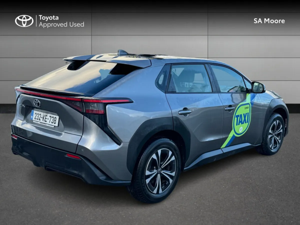 Toyota bZ4X TAXI SPECIAL - Image 2
