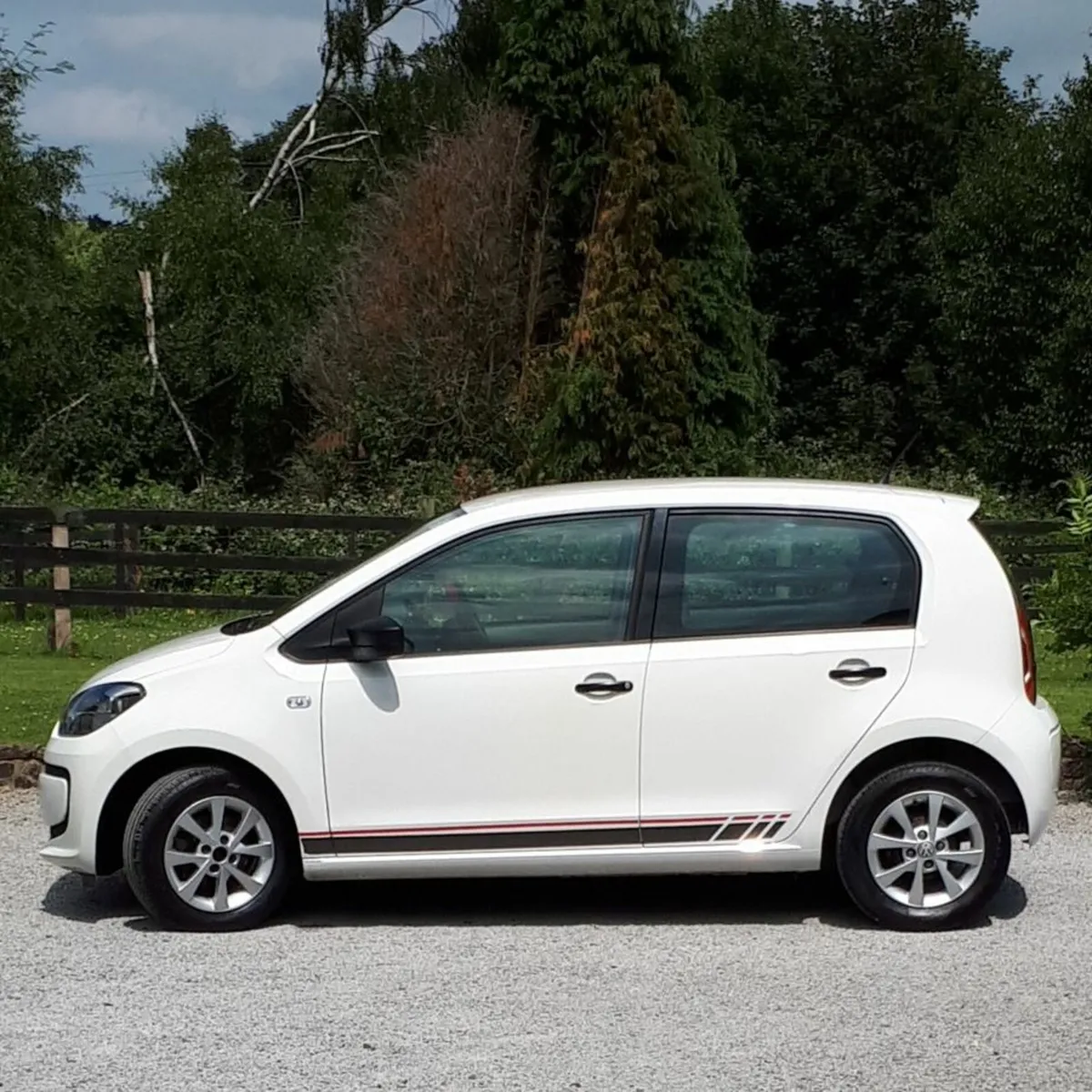 Volkswagen up! 2014 - Image 2