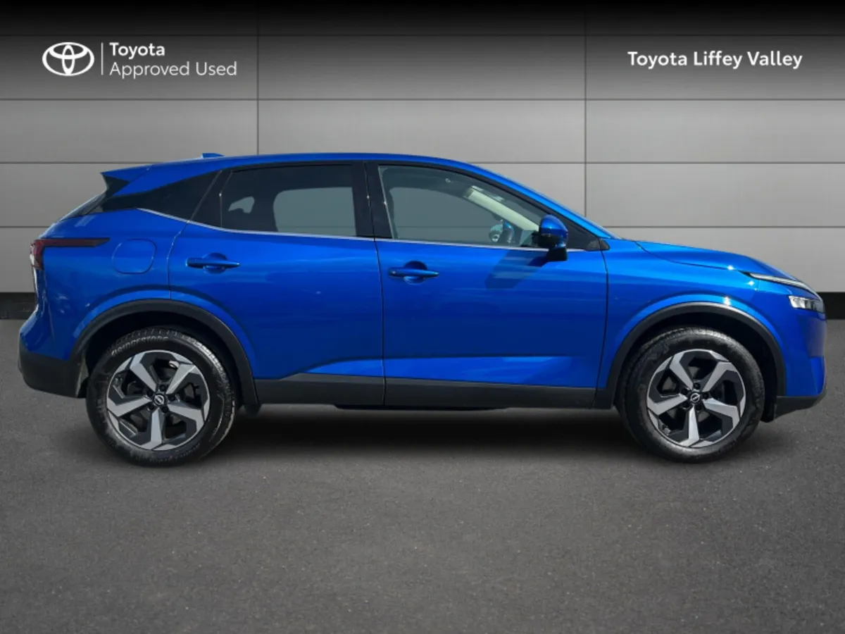 Nissan Qashqai QQ 1.3 HYB SV PREMIUM MY2 4DR - Image 3
