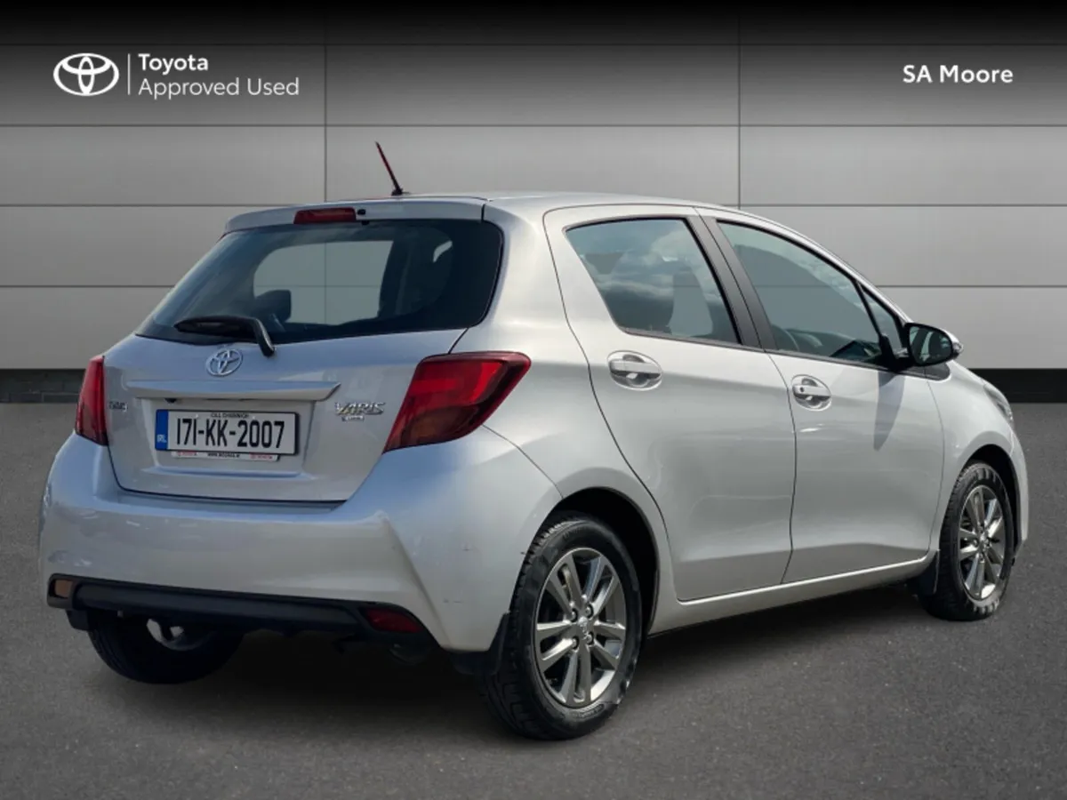 Toyota Yaris 1.0 5DR LUNA - Image 2