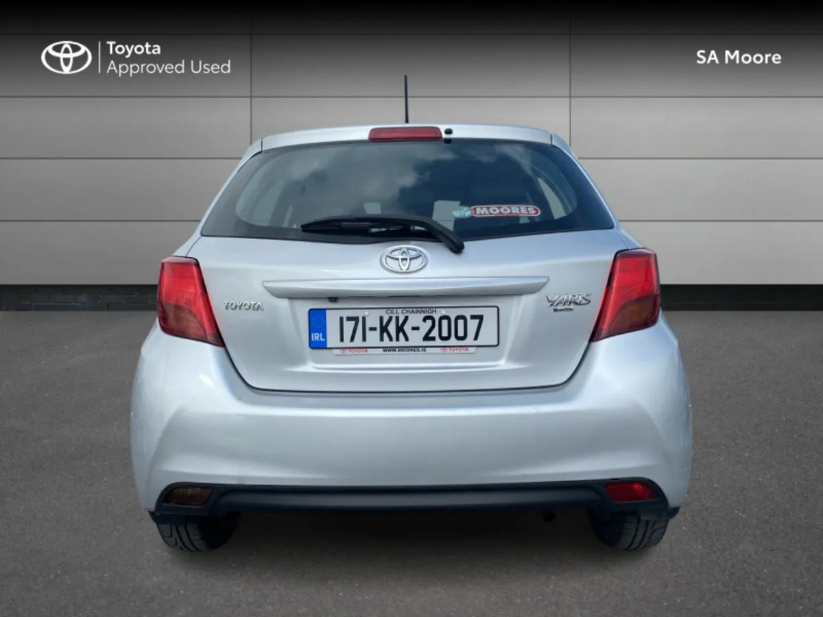 Toyota Yaris 1.0 5DR LUNA - Image 4