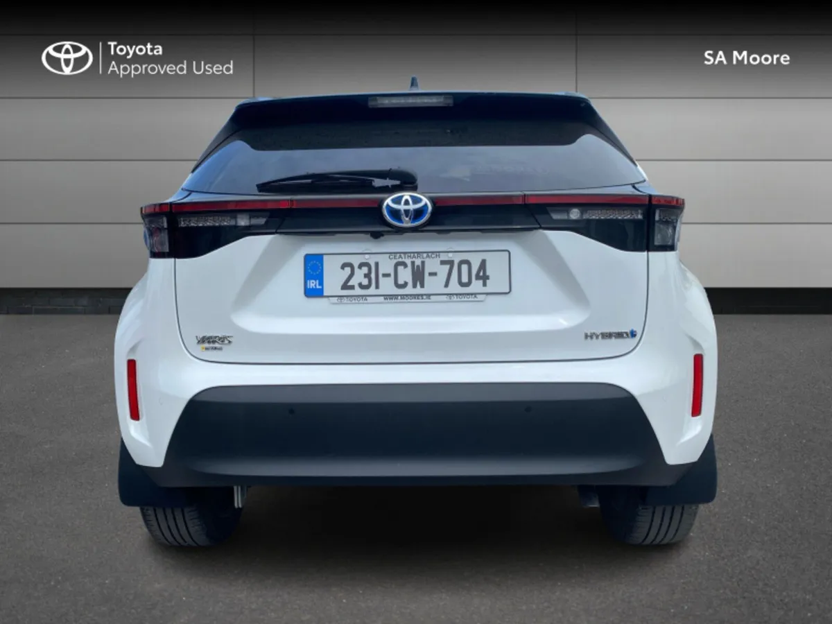 Toyota Yaris Cross SOL with EXTRAS!! - Image 4
