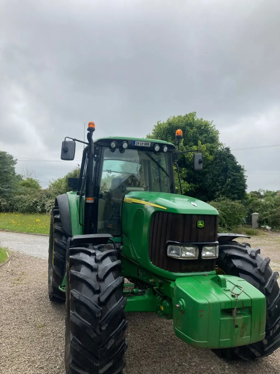 6920 John Deere low Hours - Image 1