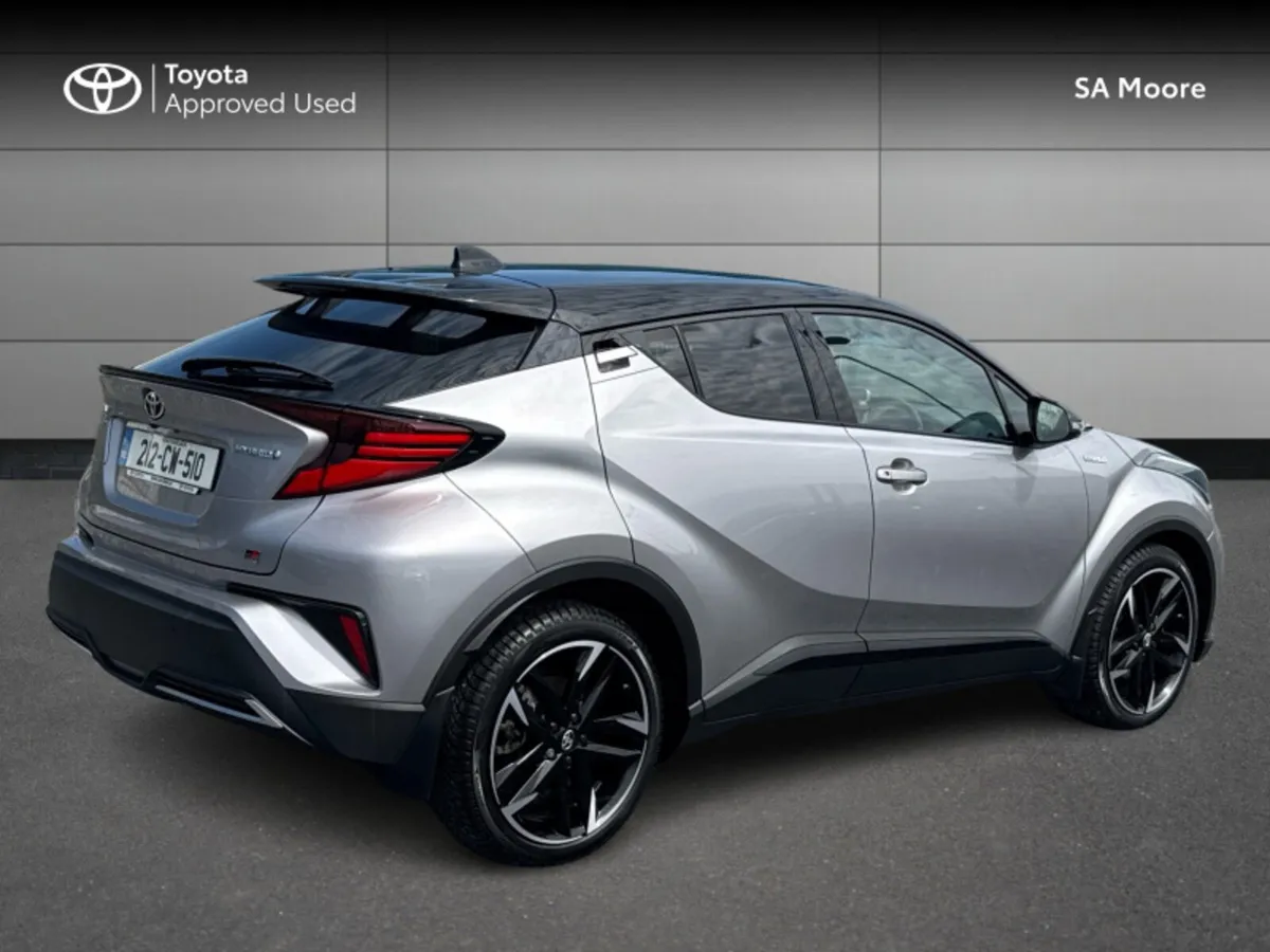 Toyota C-HR 2.0 GR SPORT HYBRID - Image 2