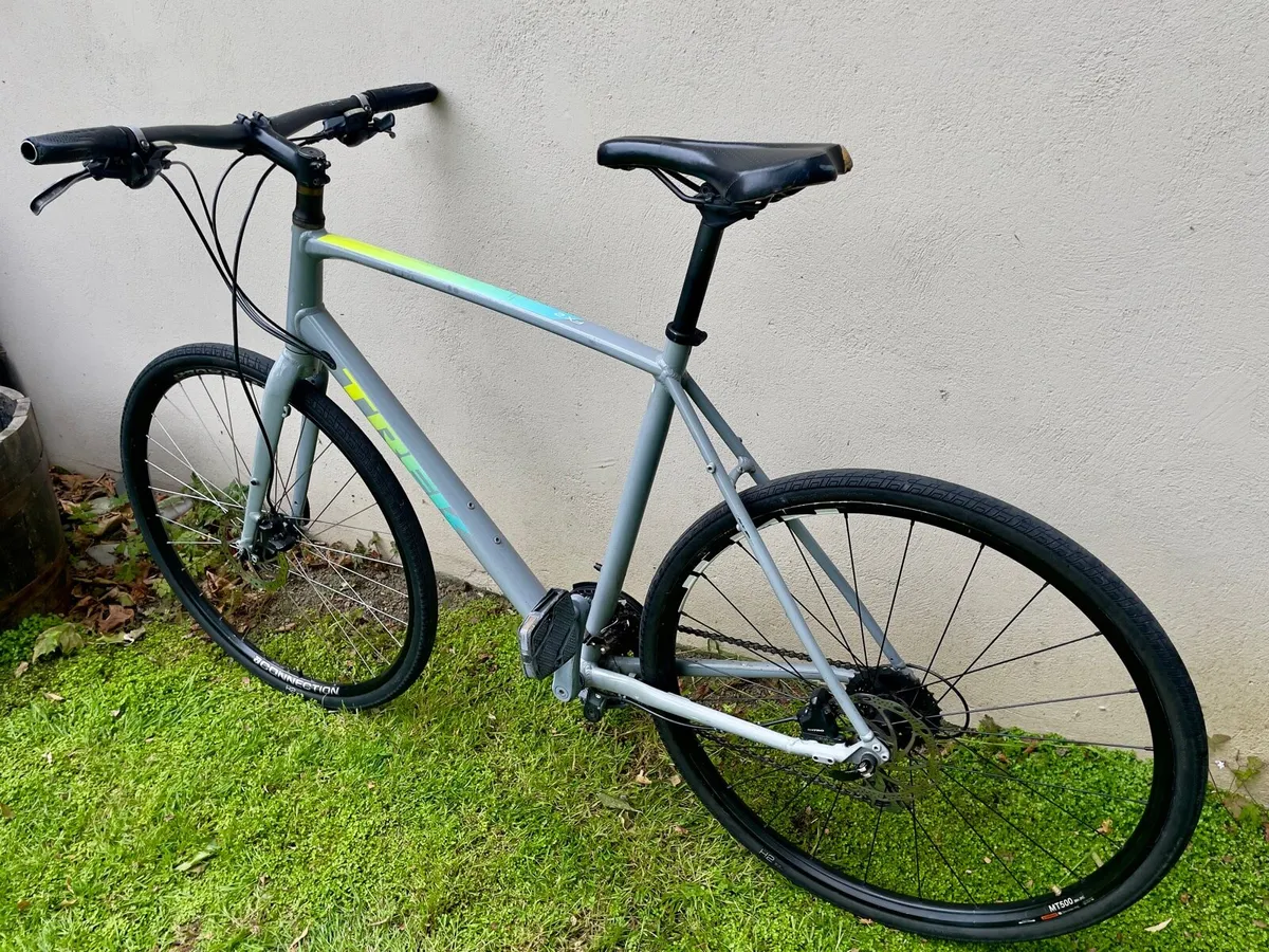 TREK FX 2 – Hybrid Bike – XL Frame - Image 2