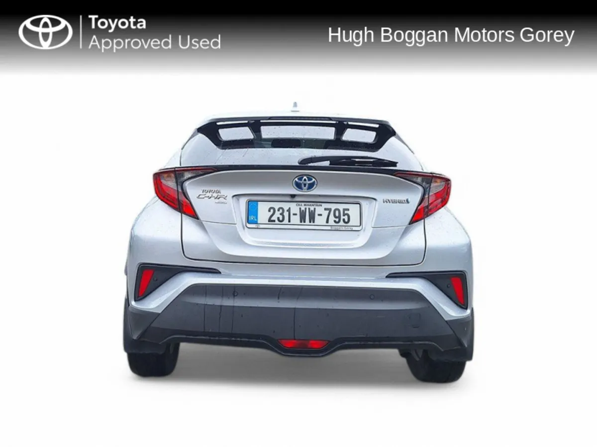 Toyota C-HR Sport Hybrid - Image 4