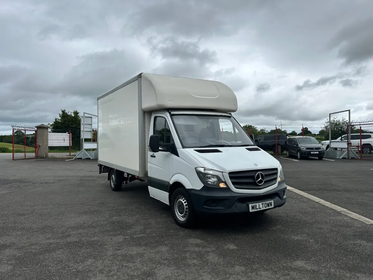Mercedes-Benz Sprinter 2015 - Image 1