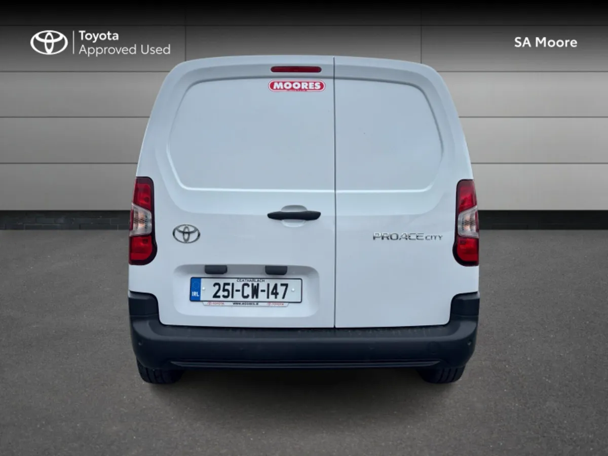 Toyota Proace City 1.5 GX SWB 650KG - Image 4