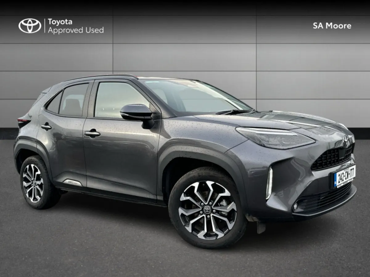 Toyota Yaris Cross HYBRID LUNA SPORT - Image 1