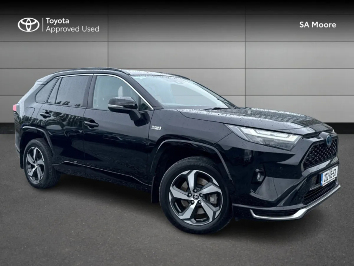 Toyota RAV4 PLUG-IN HYBRID SOL - Image 1