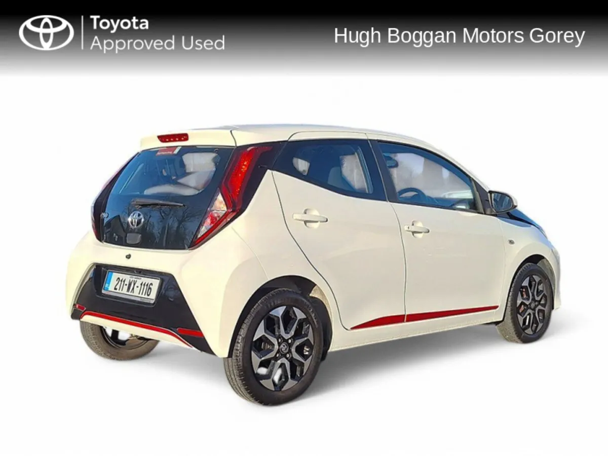 Toyota Aygo 1.0 5 DR X-PLAY 4DR - Image 2
