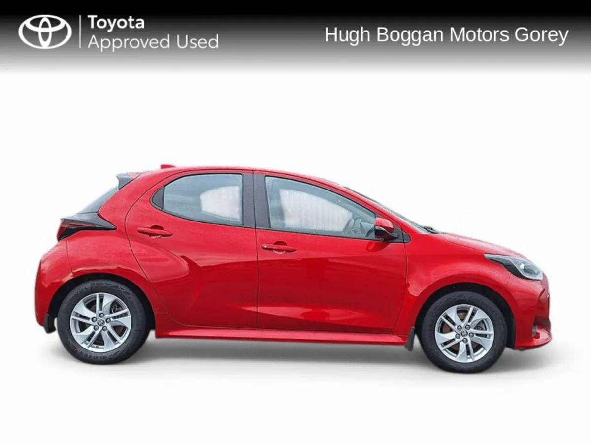 Toyota Yaris Hybrid Luna - Image 3