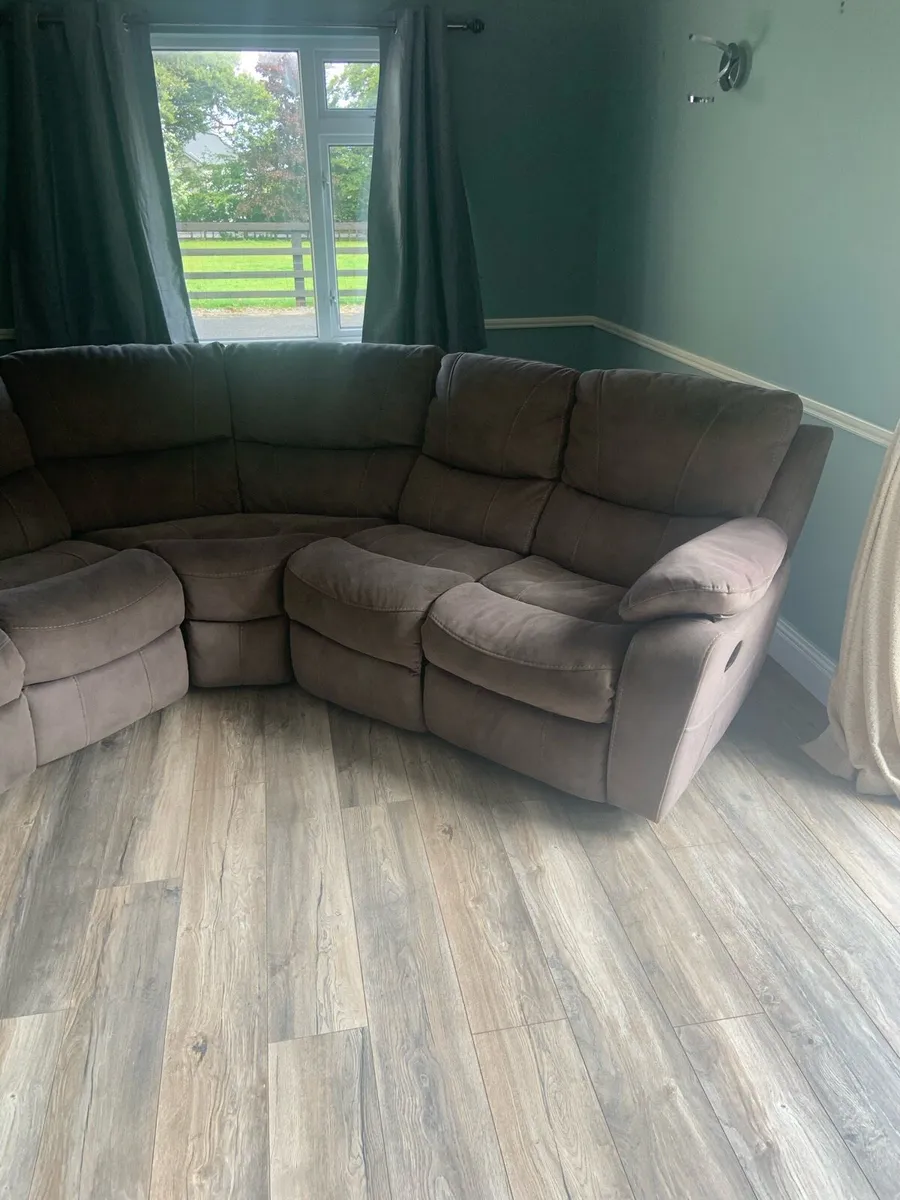Couch - Image 1