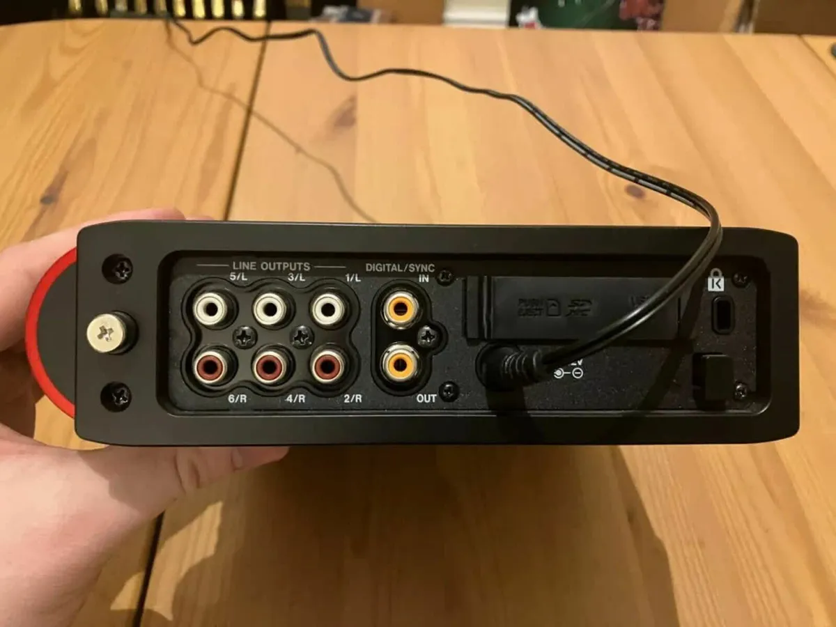 tascam dr-680 mkii portable field recorder - Image 1
