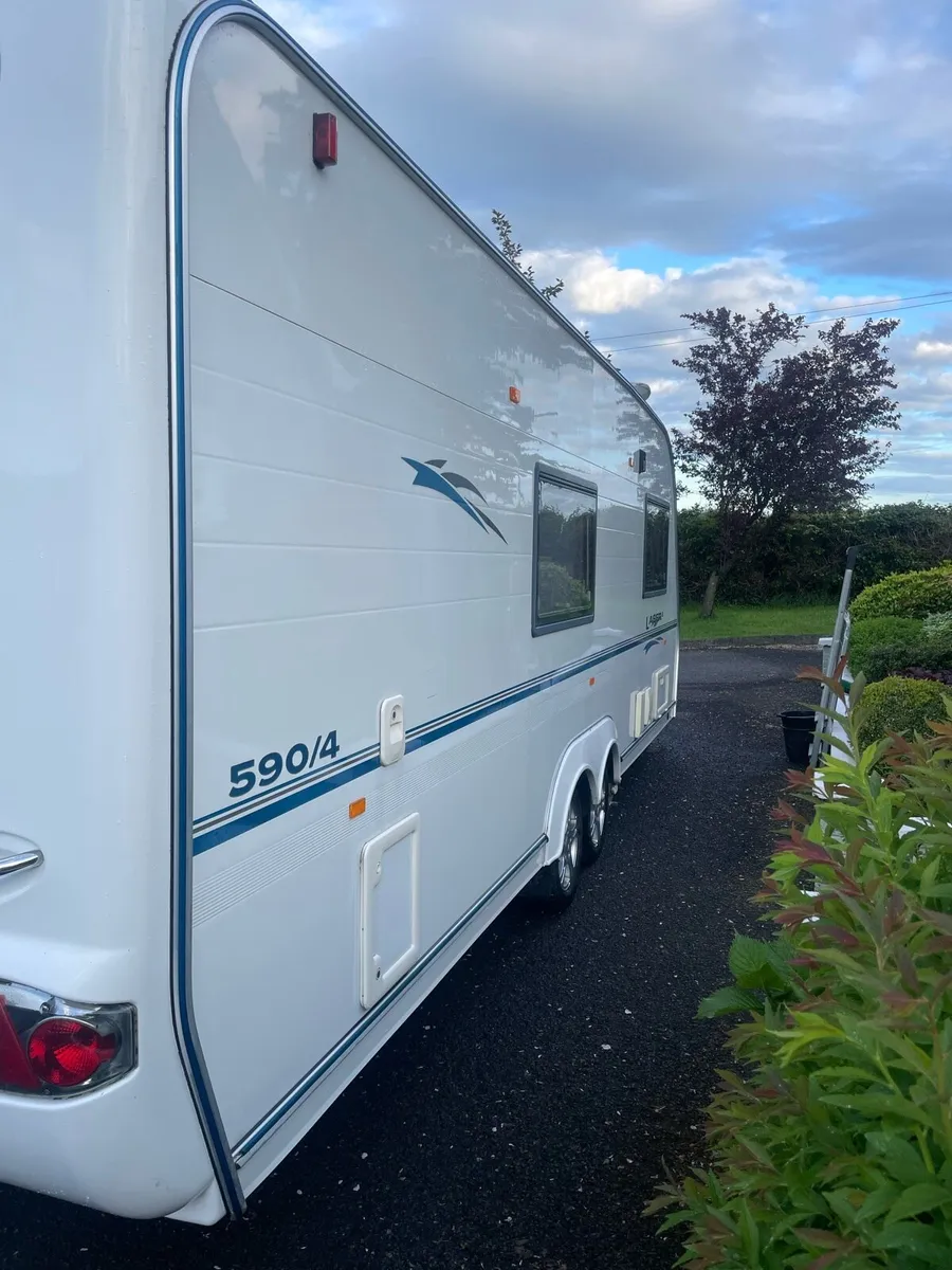 Coachman Lazer 590 - Image 3