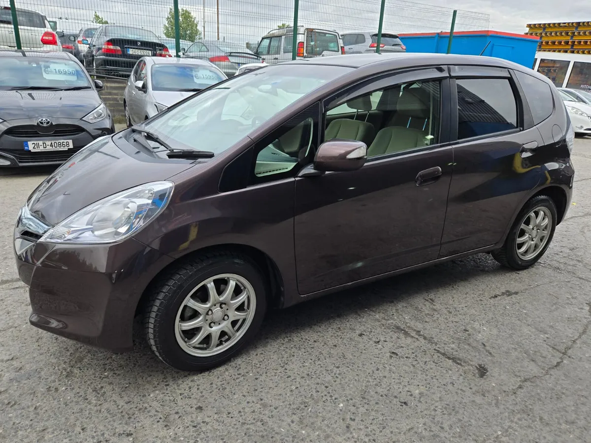 2012 Honda Fit Hybrid Automatic - Image 2