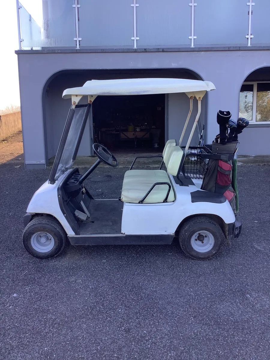 Golf buggy - Image 2