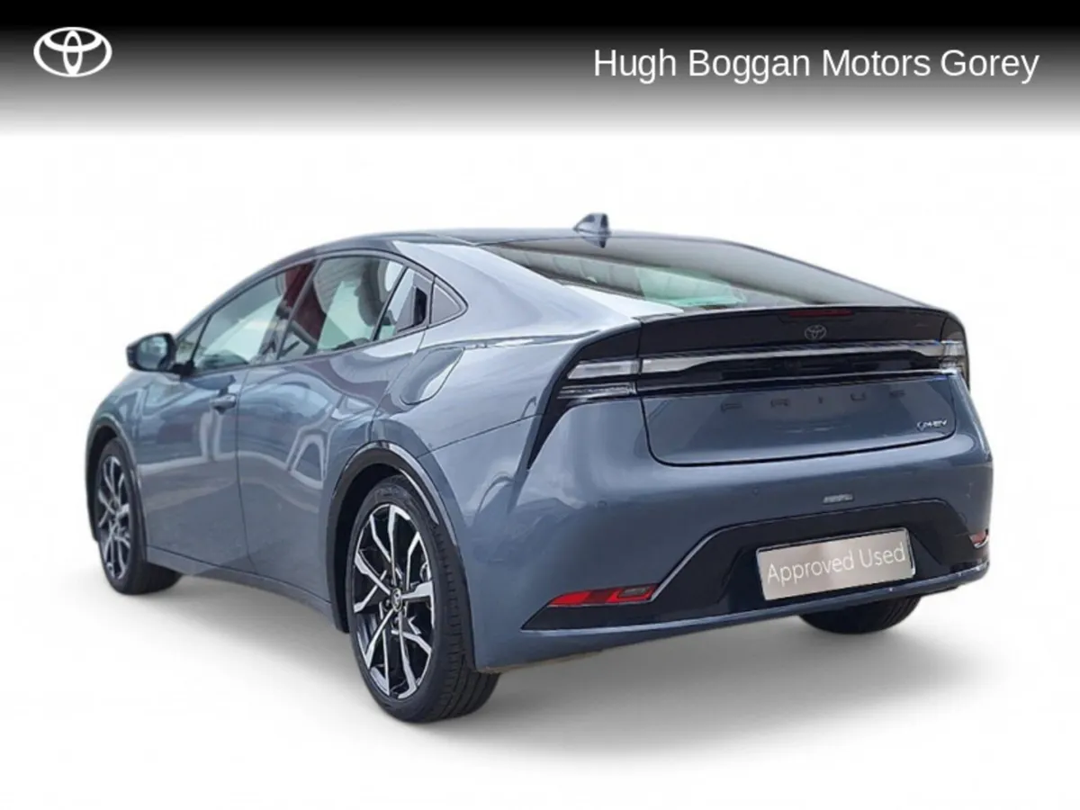 Toyota Prius PRIUS PLUG-IN HYBRID - Image 2