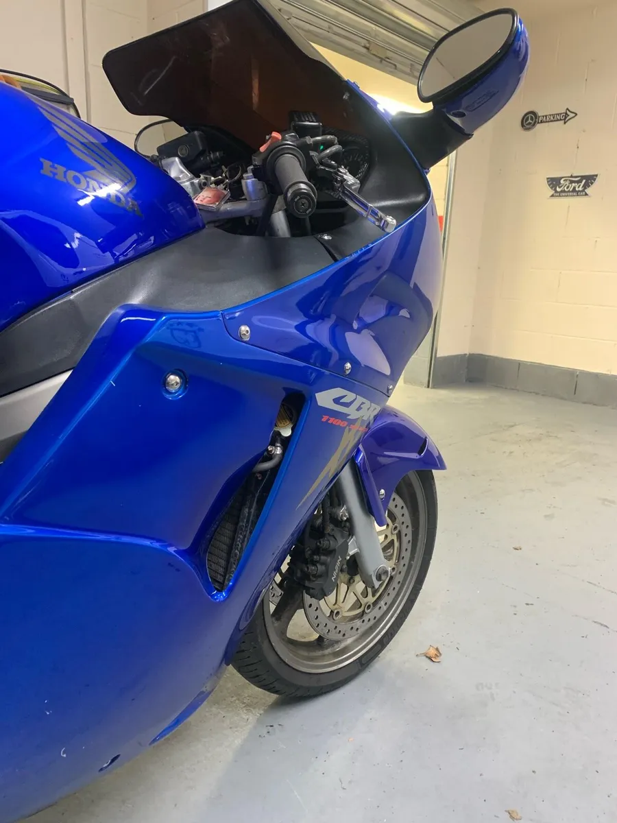 Honda Blackbird - Image 3