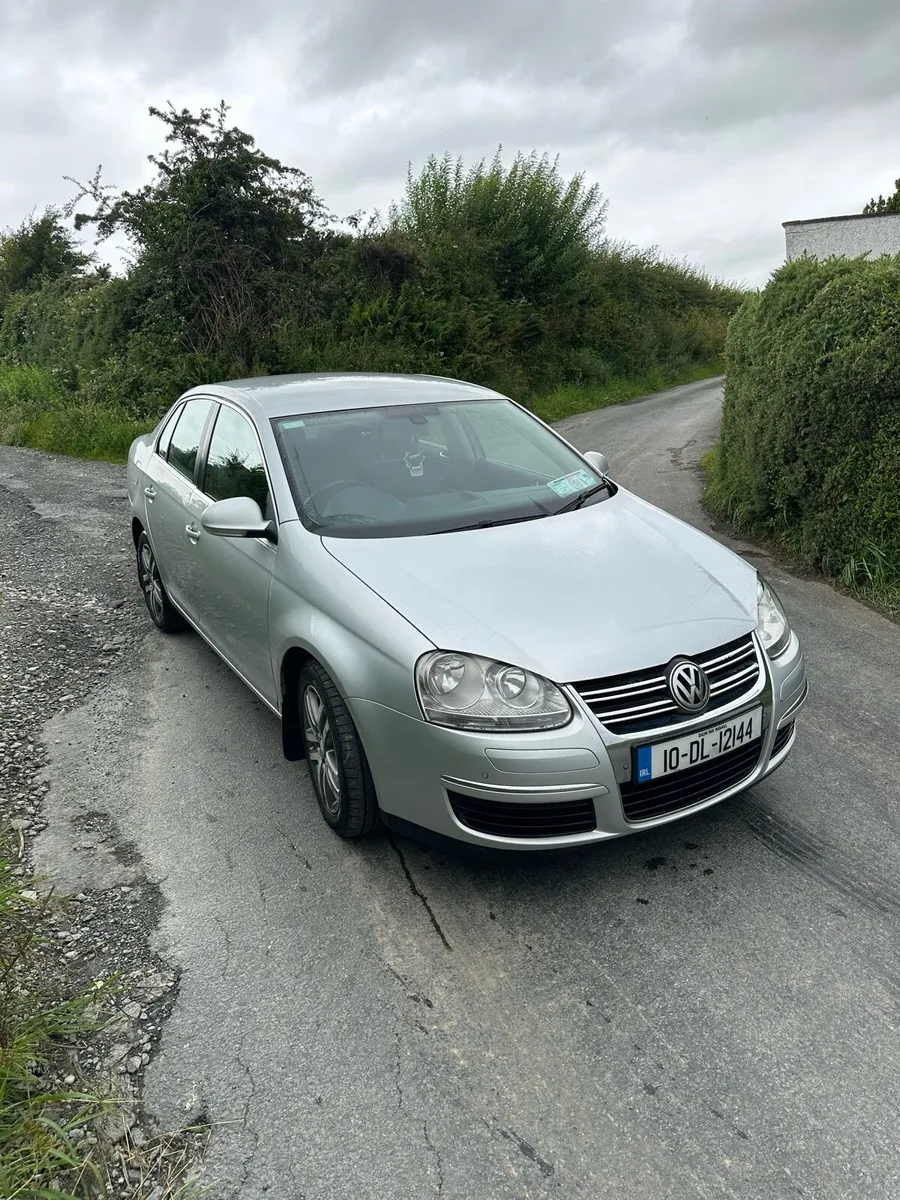 Volkswagen Jetta - Image 1