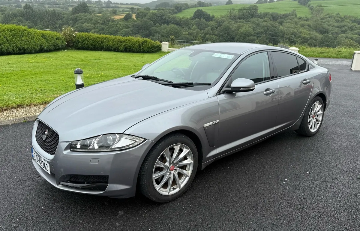 jaguar XF 2.2 2012 - Image 1
