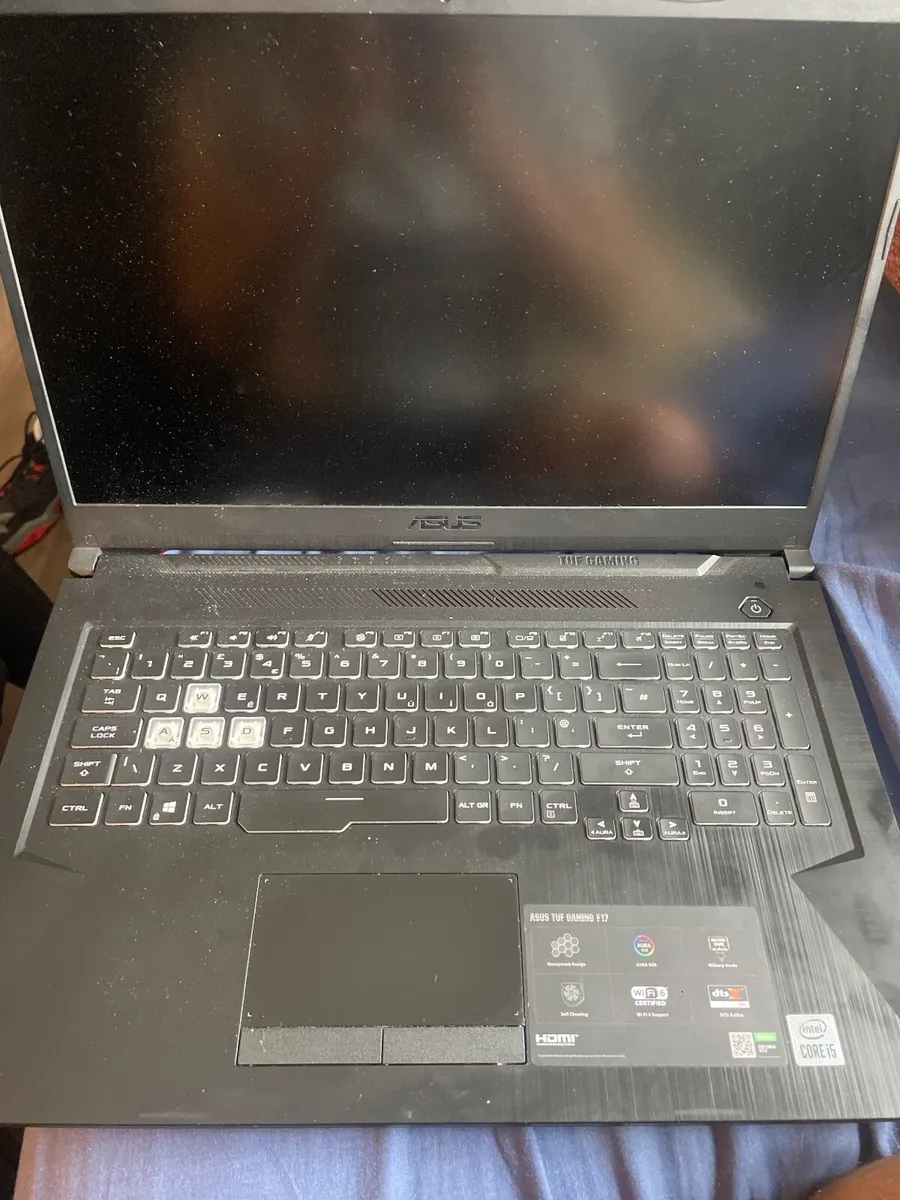 Laptop - Image 3